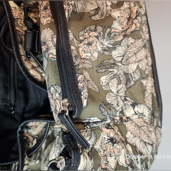 Pimkie Hawaiian floral backpack - Picture 13 of 13